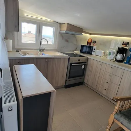 Balcony Relax سالونيك